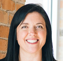 Sophie Hartwell, manažerka zákaznické péče, portrét, tým podpory